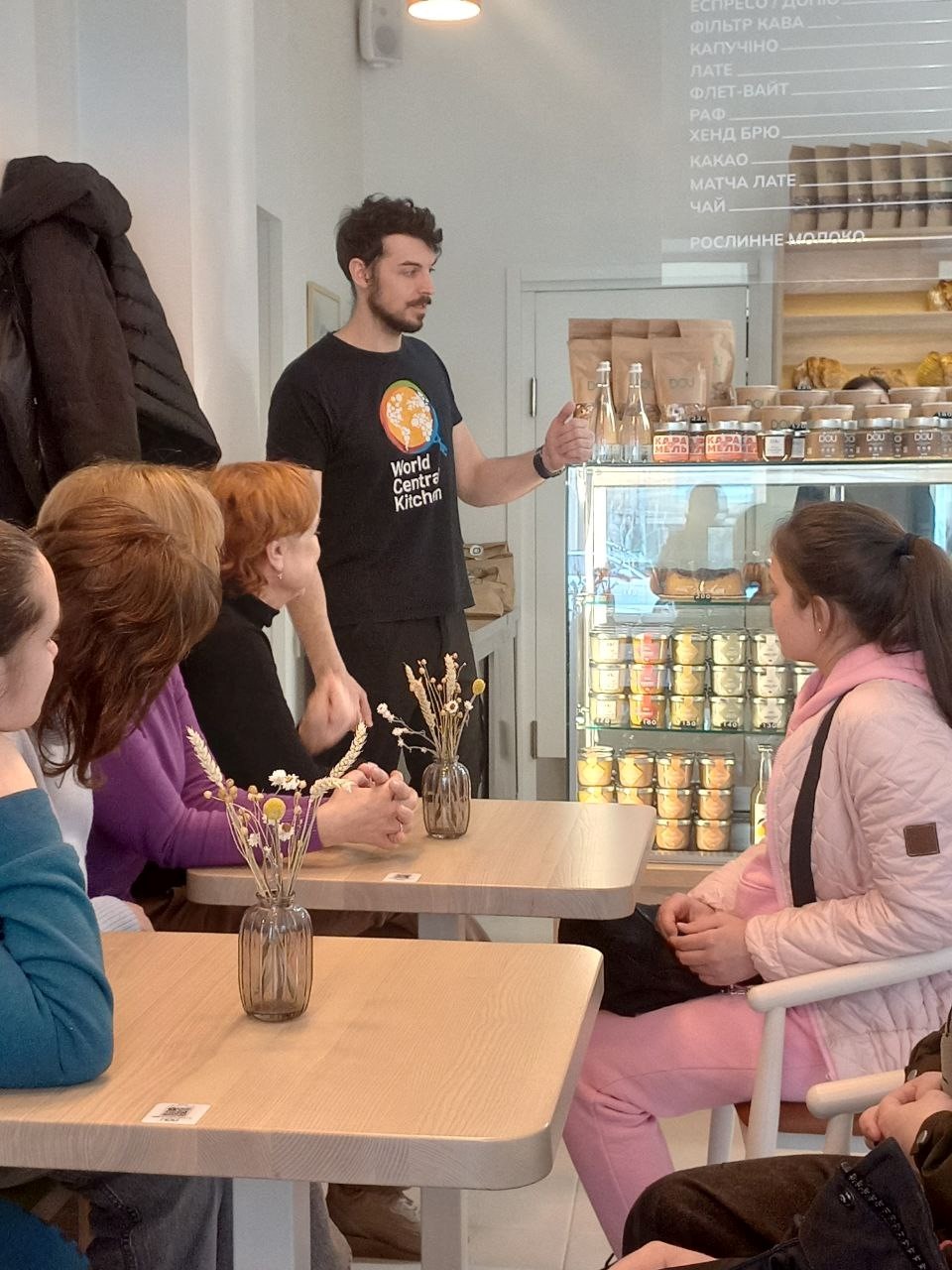 Students Visited the DOU Bakery and Café
