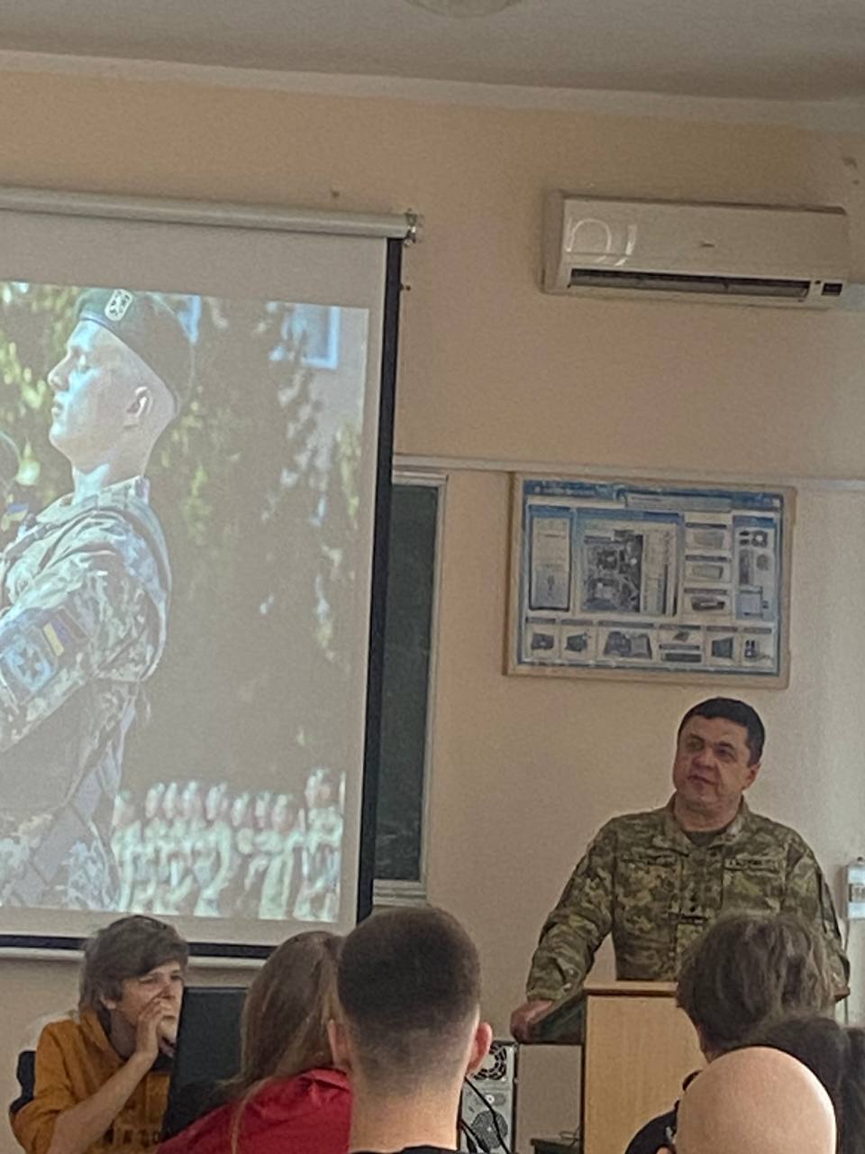 Career Guidance Events Promoting Military Service