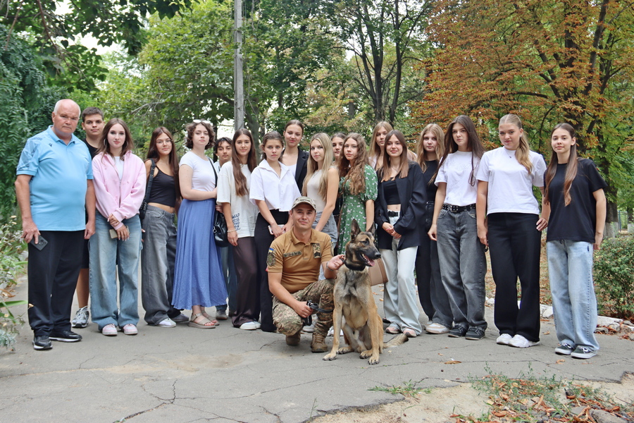 Guardsmen of the Odesa region meet students of OTPC ONTU