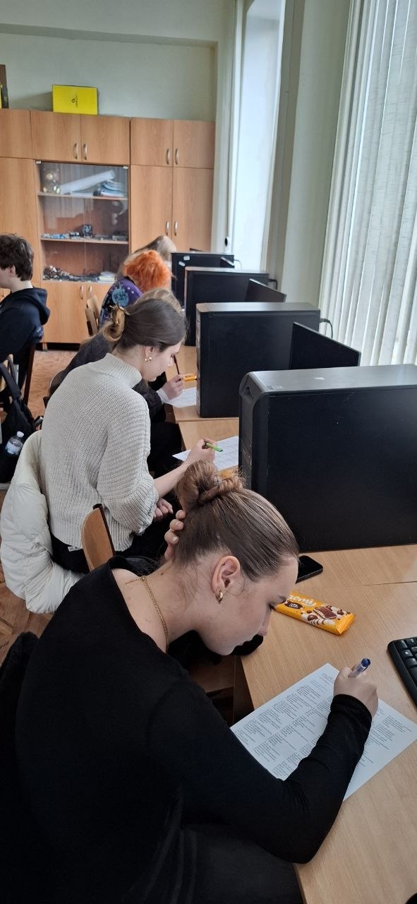 Qualifying round of the regional Olympiad in Software Fundamentals and Computer Engineering