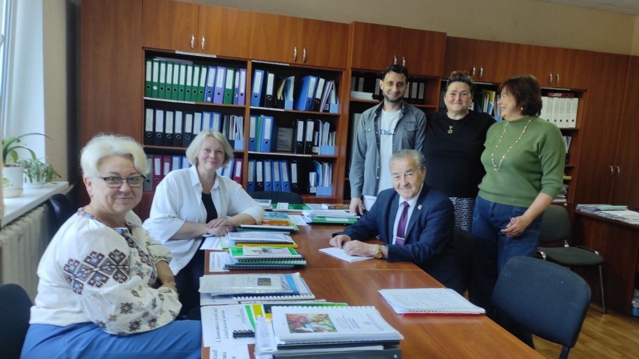 Обласний огляд‑конкурс методичних розробок та електронних ресурсів