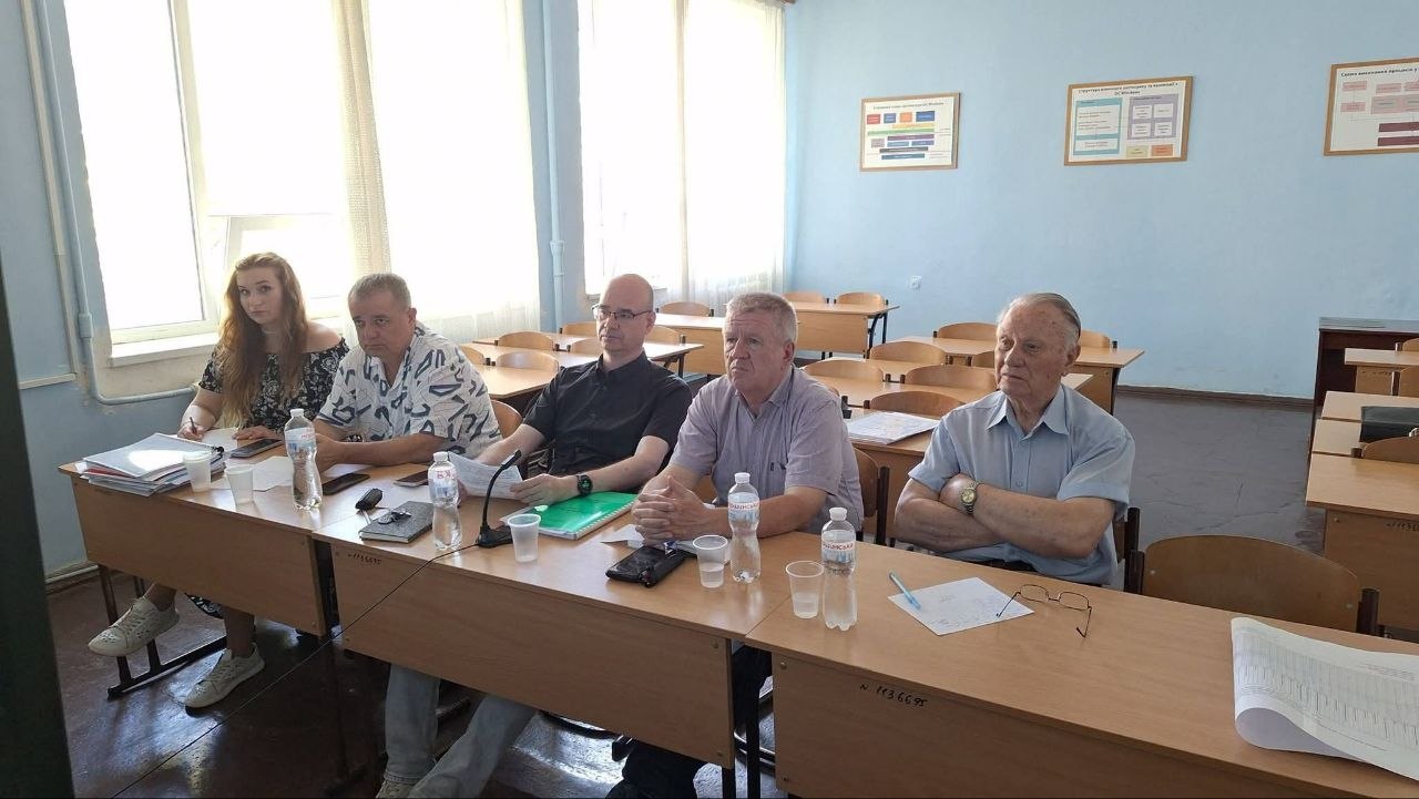 Захист дипломних проєктів спеціальностей 123 та 121
